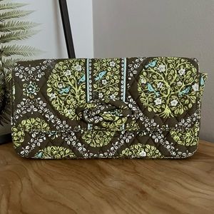 Vera Bradley Sittin’ In A Tree Knot Just a Clutch